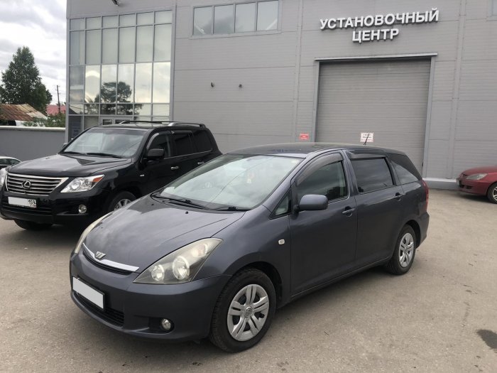 Установка ГБО на Toyota WISH 2004г., ГБО 4 поколения, пропан DIGITRONIC (Италия), двигатель 1.8л. 4 цилиндра