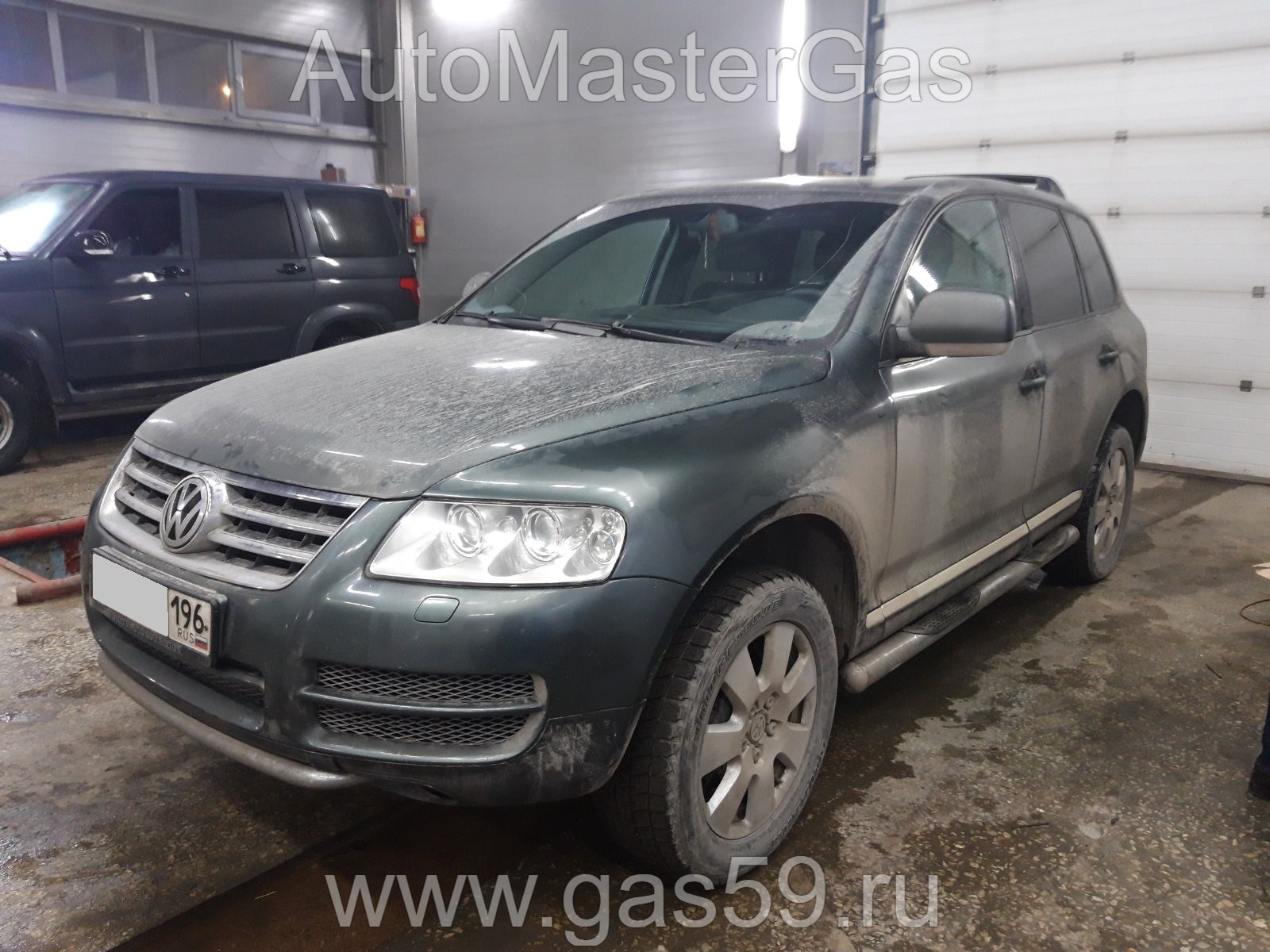 Установка ГБО на Volkswagen Touareg 2003г., ГБО 4 поколения, пропан LANDIRENZO (Италия), двигатель 3.2л. 6 цилиндров