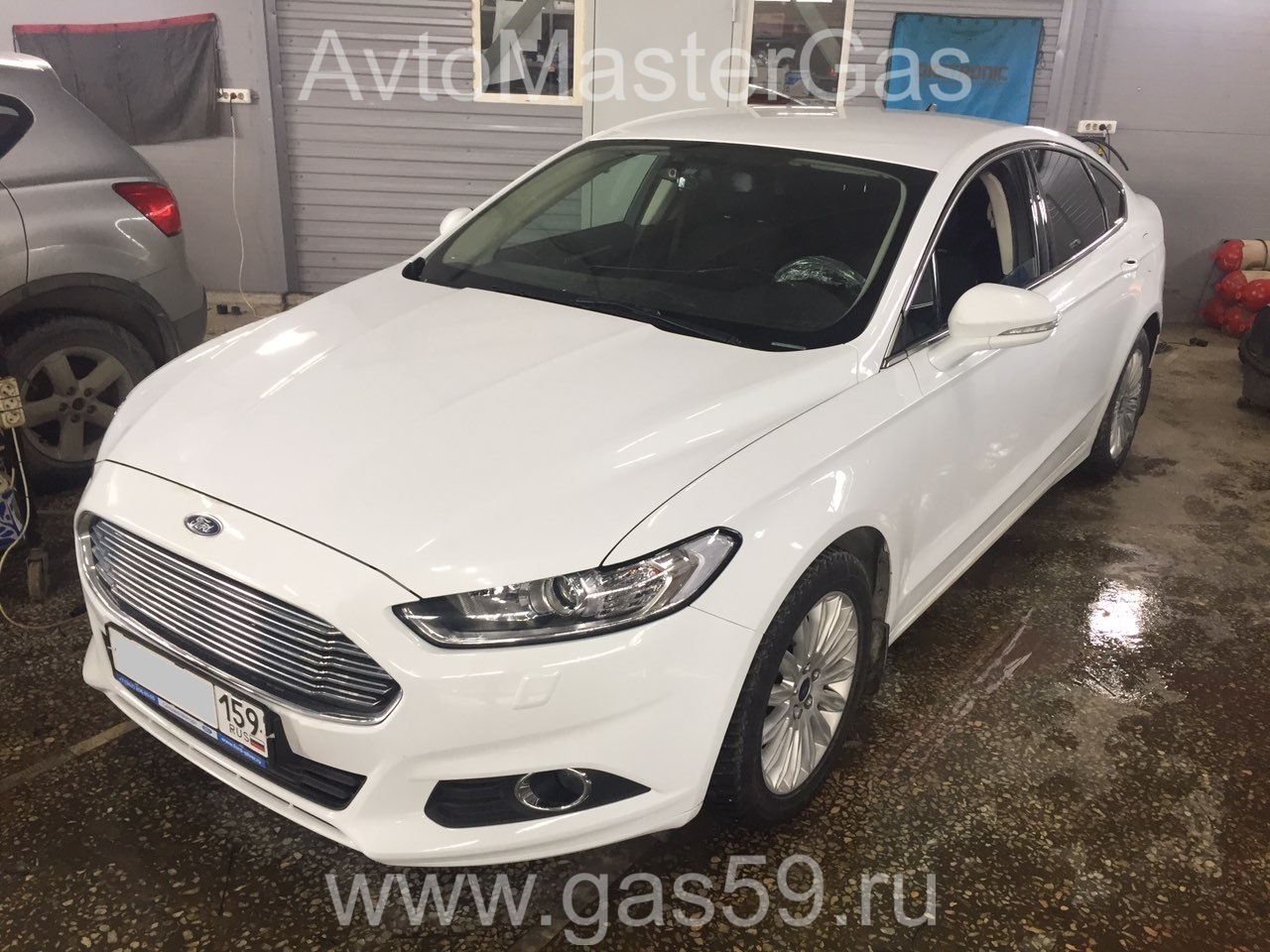 Установка ГБО на Ford Mondeo 2017г., ГБО 4 поколения, пропан LANDIRENZO (Италия), двигатель 2.5л. 4 цилиндра