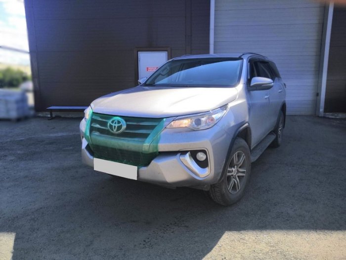 Установка ГБО на Toyota Fortuner 2019 г., ГБО 4 поколения, пропан LANDI RENZO (Италия), двигатель 2.7л. 4 цилиндра
