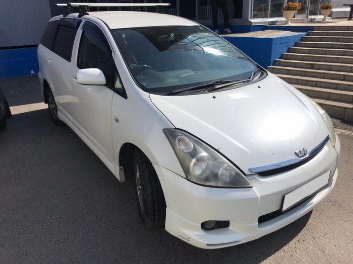 Установка ГБО на Toyota WISH 2003 г., ГБО 4 поколения, пропан Landi Renzo (Италия), двигатель 2.0 л. 4 цилиндра
