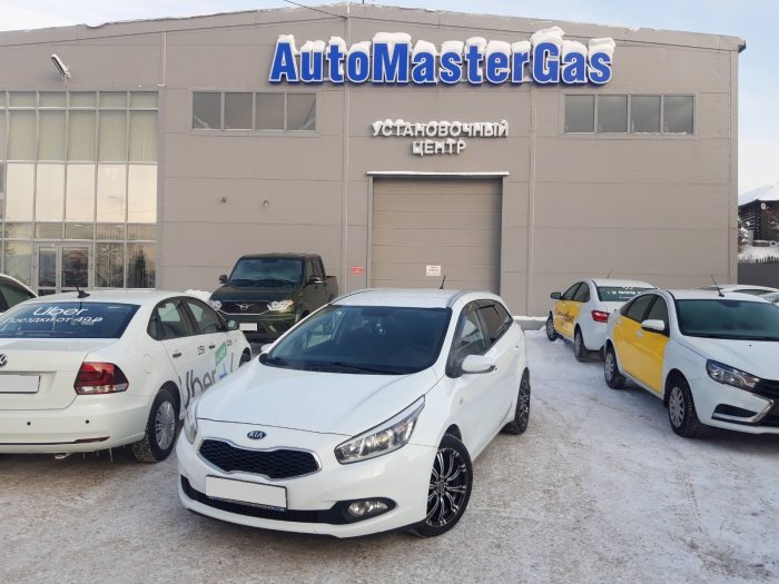 Установка ГБО на Kia Ceed 2013г., ГБО 4 поколения, пропан AEB (Италия), двигатель 1.6л. 4 цилиндра