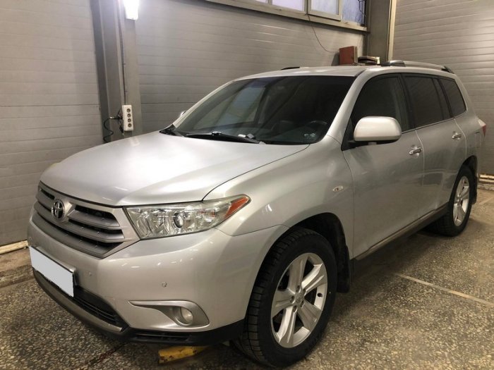 Установка ГБО на Toyota Highlander 2011 г., ГБО 4 поколения, пропан 4SAVE (Польша), двигатель 3.5 л. 6 цилиндров