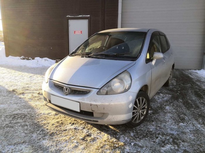 Установка ГБО на Honda Fit 2002 г., ГБО 4 поколения, метан LANDI RENZO (Италия), ДВС 1.3 л. 4 цилиндра
