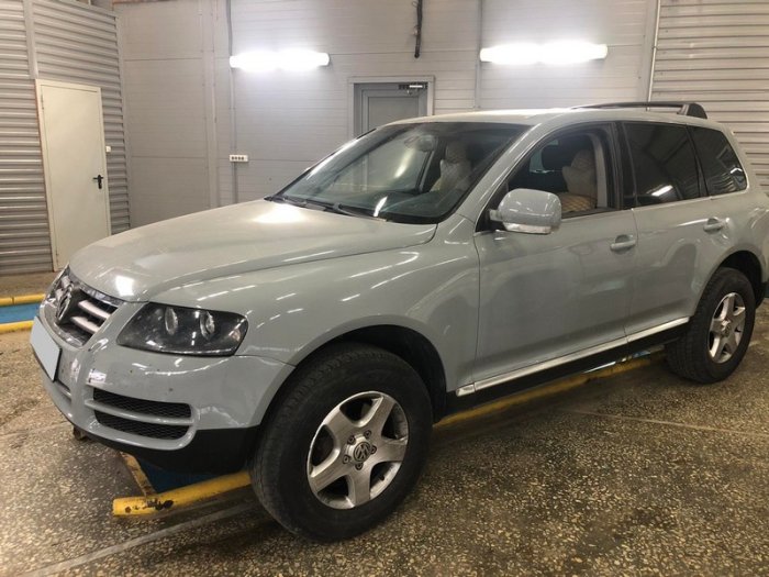 Установка ГБО на Volkswagen Touareg 2003 г., ГБО 4 поколения, пропан Landi Renzo (Италия) , двигатель 3.2 л. 6 цилиндров