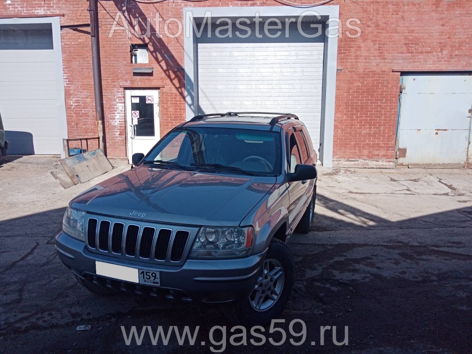 Установка ГБО на Jeep Grand Cherokee 2000г., ГБО 4 поколения, пропан LANDIRENZO (Италия), двигатель 4.0л. 6 цилиндров