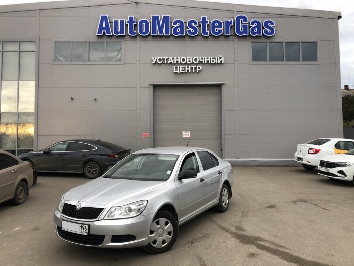 Установка ГБО на Skoda Octavia 2012г., ГБО 4 поколения, метан LANDIRENZO (Италия), двигатель 1.4л. 4 цилиндра