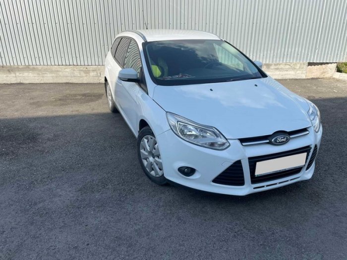 Установка ГБО на Ford Focus 2014 г., ГБО 4 поколения, пропан LANDI RENZO (Италия), двигатель 1.6 л. 4 цилиндра