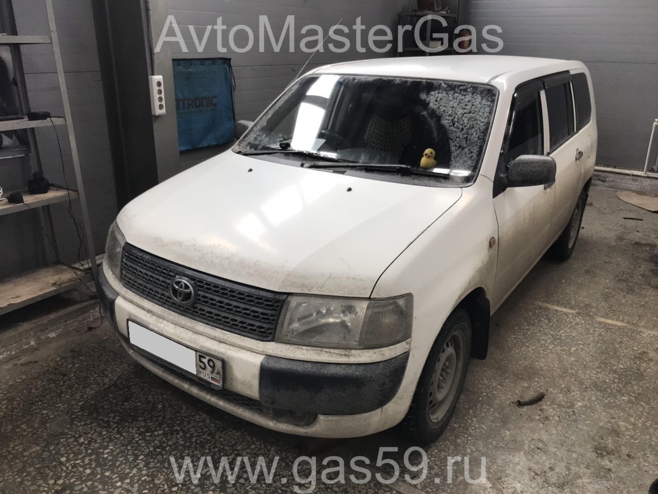 Установка ГБО на Toyota Probox 2006г., ГБО 4 поколения, метан LANDIRENZO (Италия), двигатель 1.5л. 4 цилиндра
